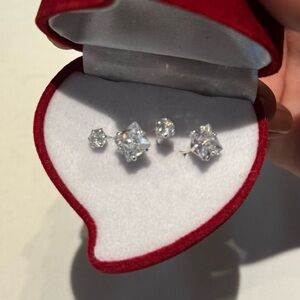 Classic Cubic Zirconia Stud Earrings - Silver sterling, Clear